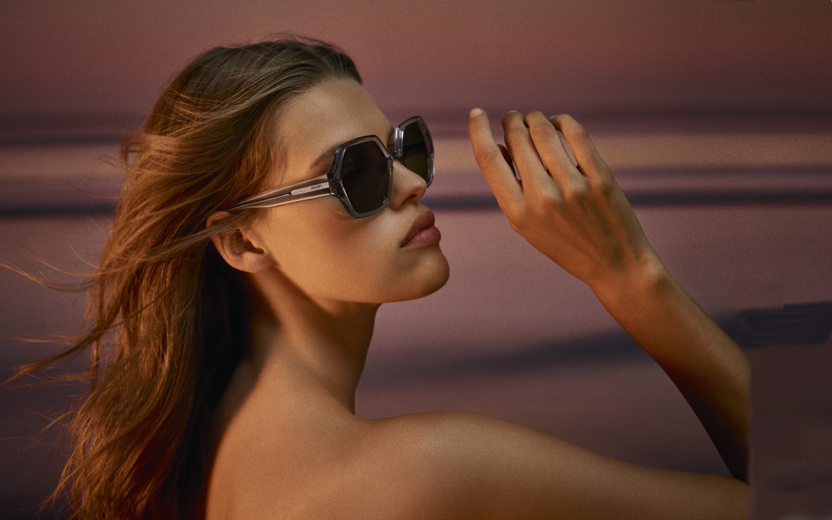 Okulary przeciwsłoneczne korekcyjne zakupisz w salonach optycznych Victoria Optyka